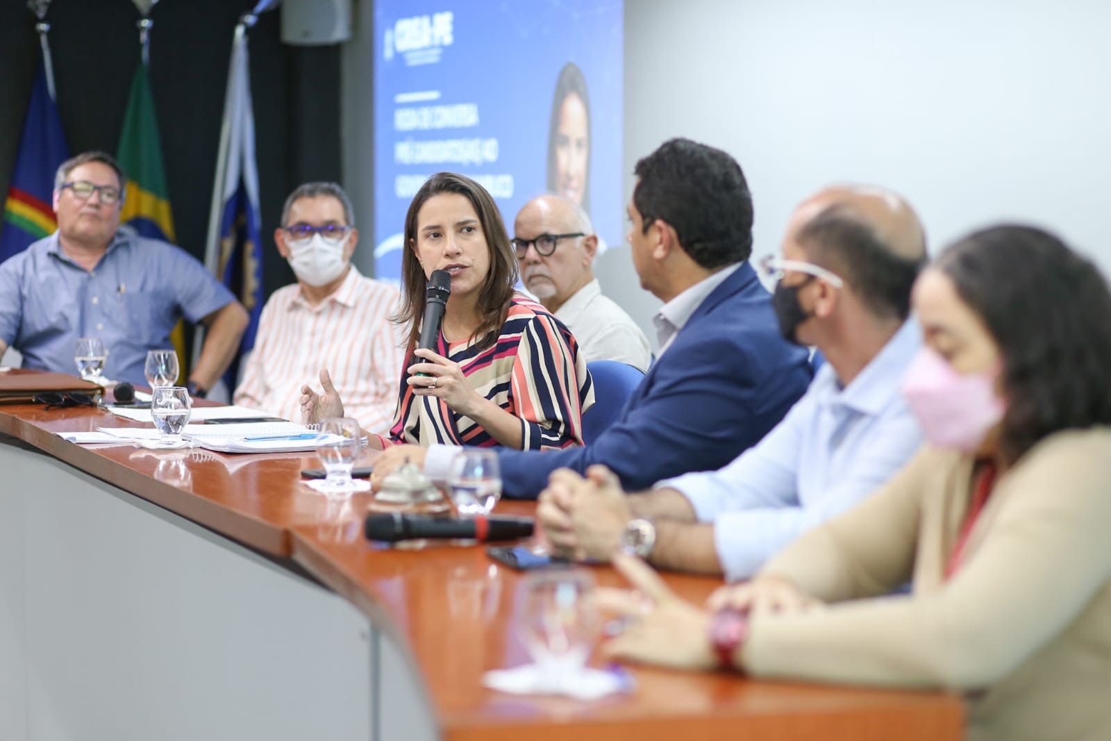 No CREA, Raquel se compromete com habitação popular e conclusão de ...